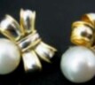 Pearl Ribbon Design Earrings